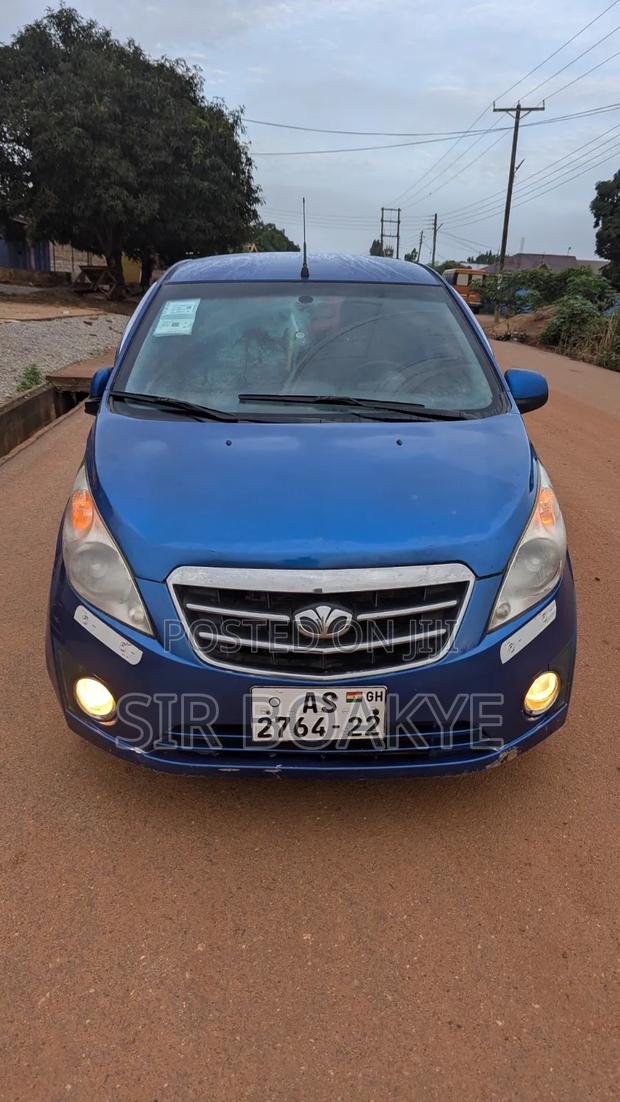 Chevrolet Spark 2014 Blue