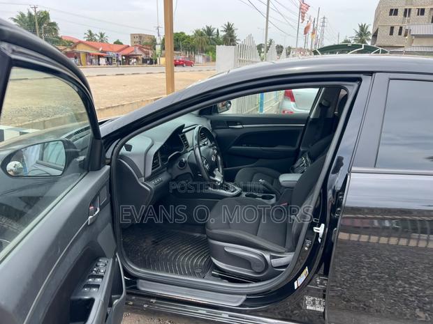 Hyundai Elantra Sport 2019 Black