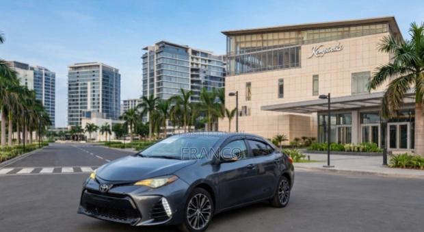 Toyota Corolla S 4dr Sedan (1.8L 4cyl CVT) 2016 Gray
