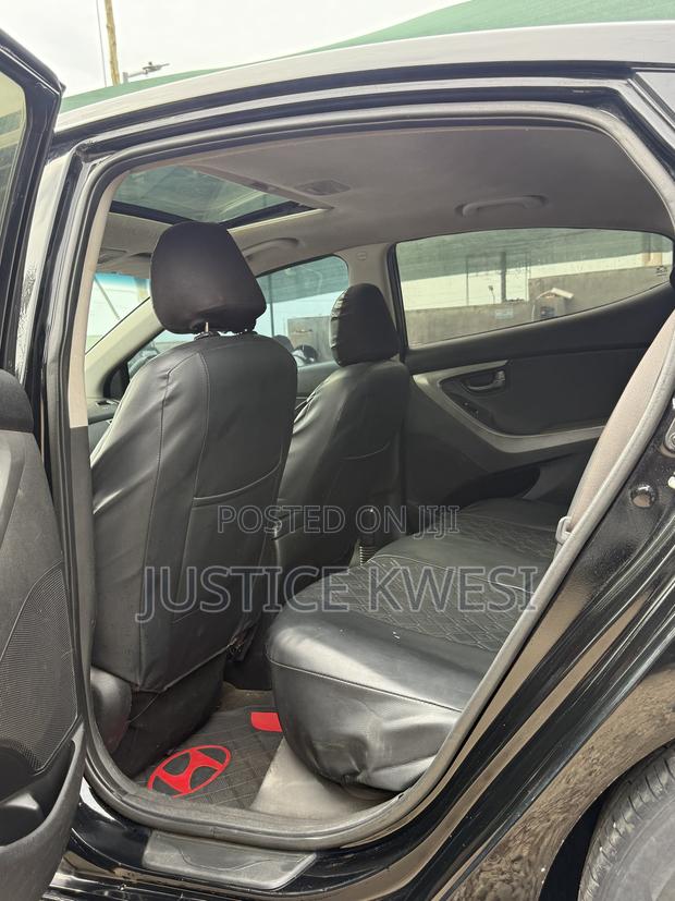 Hyundai Elantra Limited Sedan FWD (1.8L 4cyl 6A) 2013 Black