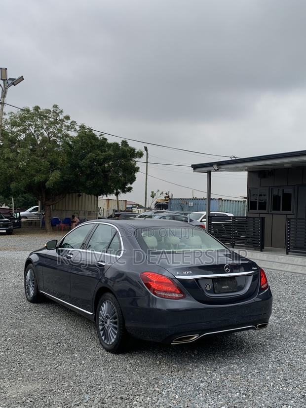 Mercedes-Benz C300 2015 Gray
