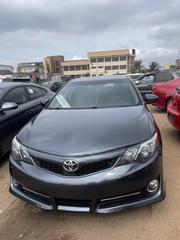 Toyota Camry SE 4dr Sedan (2.5L 4cyl 6A) 2014 Gray for sale