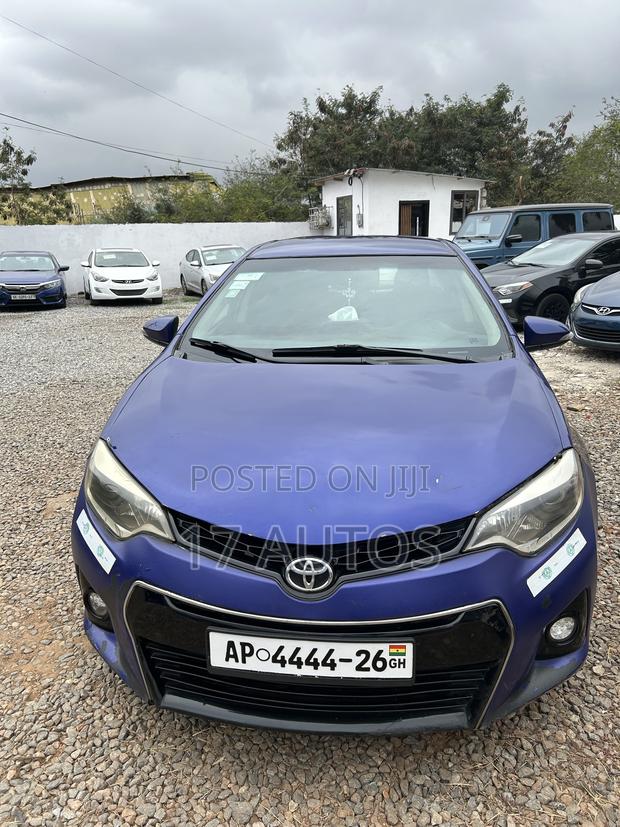 Toyota Corolla LE 4dr Sedan (1.8L 4cyl CVT) 2016 Blue
