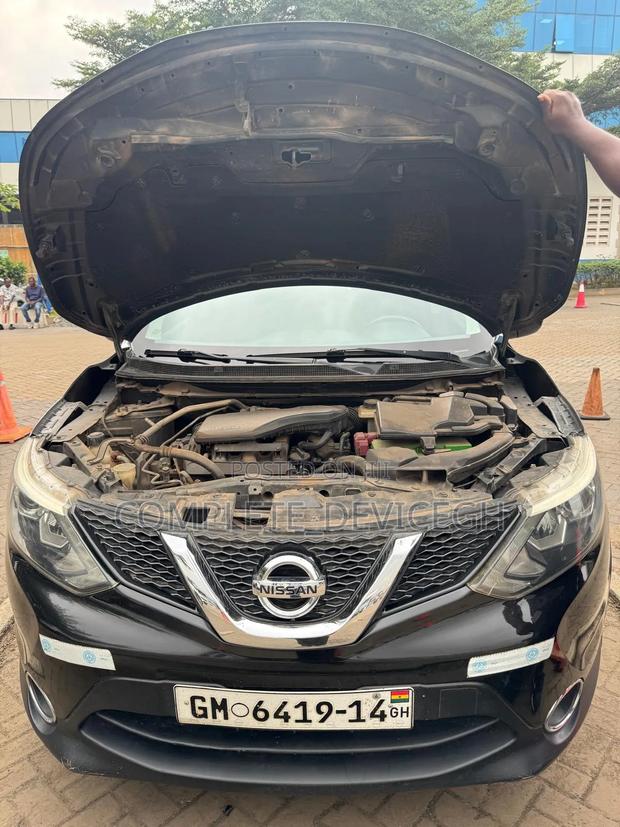 Nissan Qashqai 2014 Black