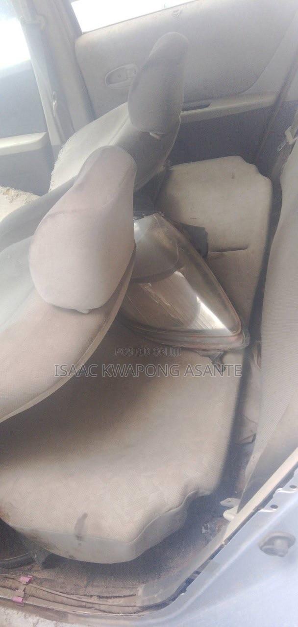 Toyota Vitz 1.0 FWD 3dr 2010 Silver