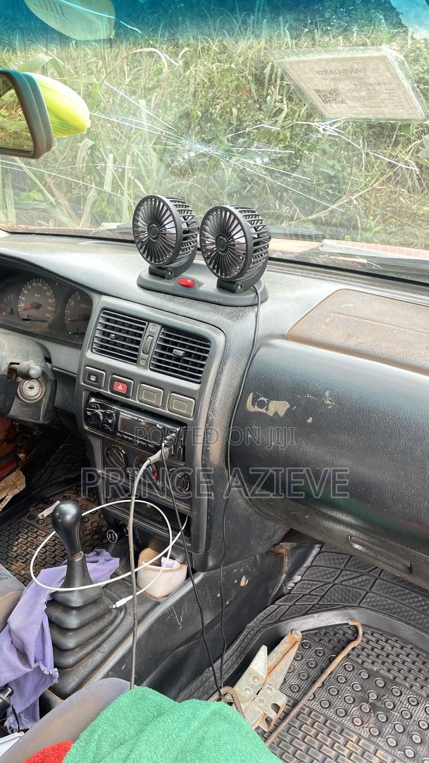 Nissan Almera 2.0 1995 Red