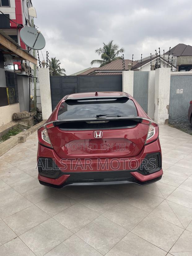 Honda Civic EX Hatchback 2018 Red