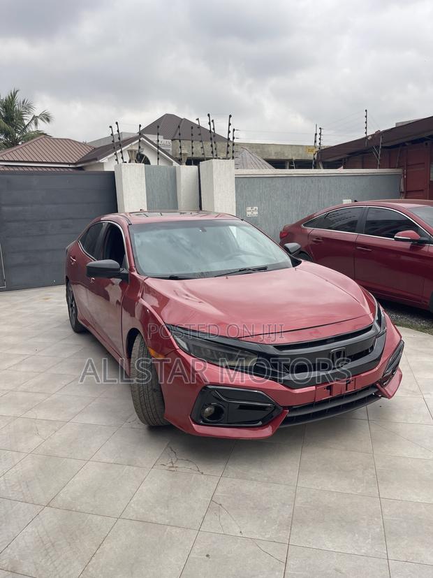 Honda Civic EX Hatchback 2018 Red