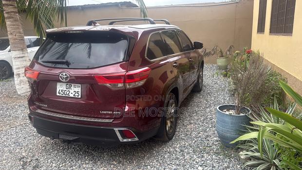 Toyota Highlander Limited 4x4 V6 (3.5L 6cyl 8A) 2018 Burgundy