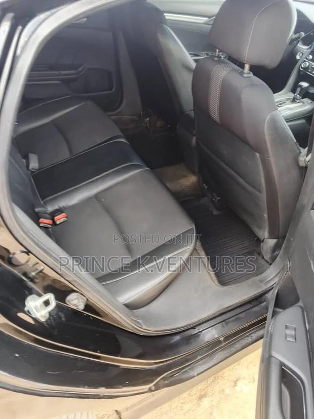 Honda Civic Sport Touring Hatchback 2018 Black