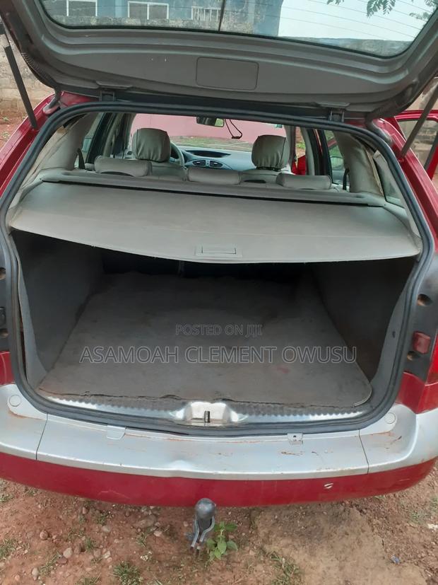 Renault Laguna 2007 Red