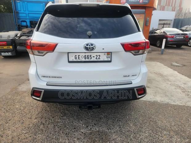 Toyota Highlander 2019 White