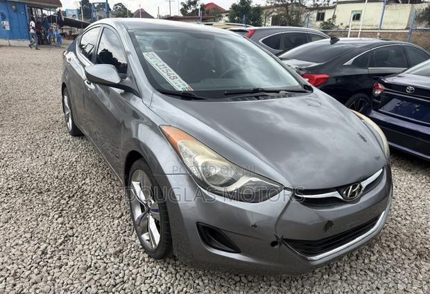 Hyundai Elantra 2013 Gray
