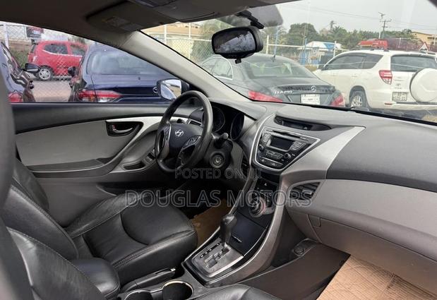 Hyundai Elantra 2013 Gray