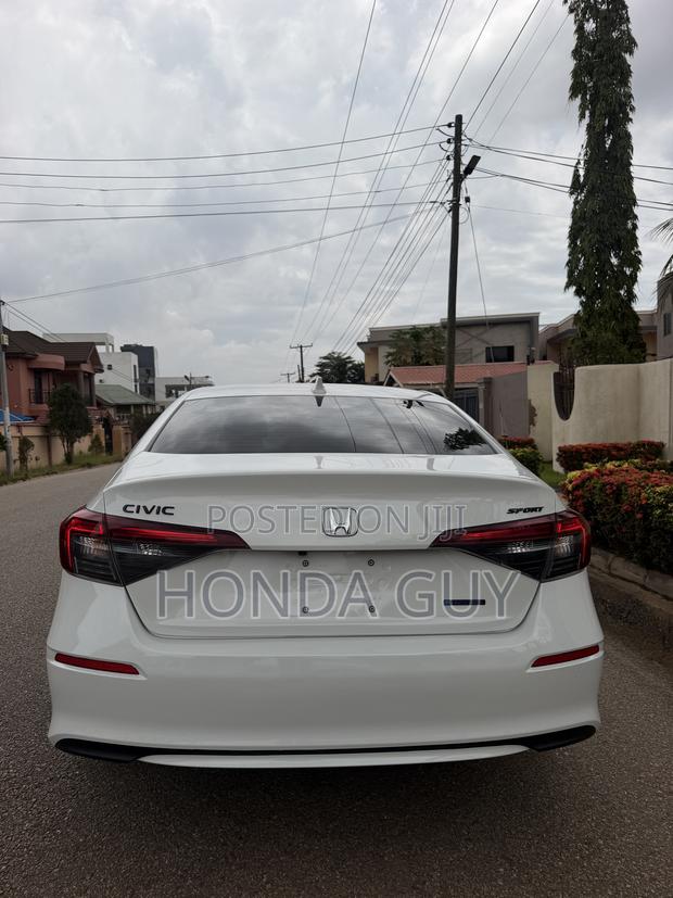 Honda Civic Sport Hybrid Sedan 2026 White