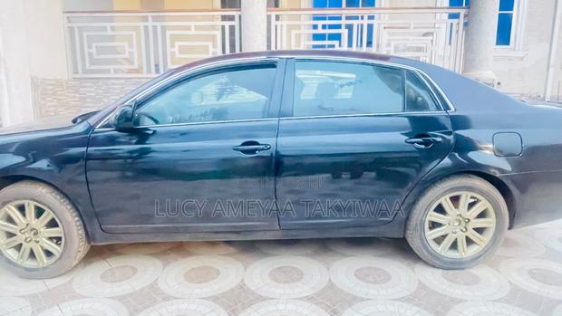 Toyota Avalon Limited 2006 Black
