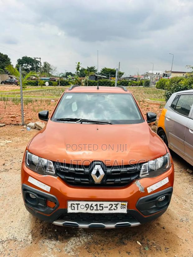 Renault Kwid 2023 Orange