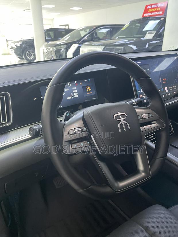 New BYD Song Pro DM-i 2025 Gray