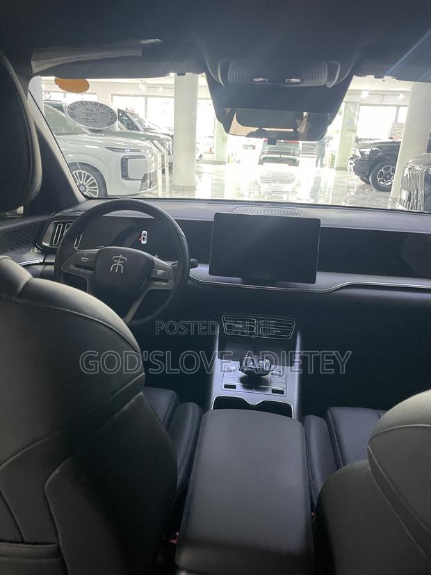 New BYD Song Pro DM-i 2025 Gray