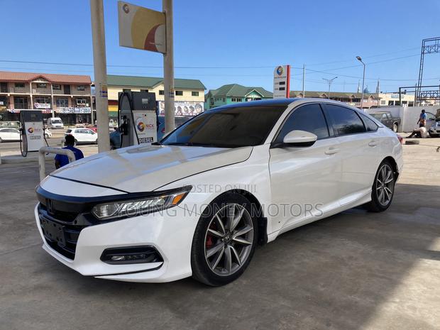 Honda Accord Sport 2018 White