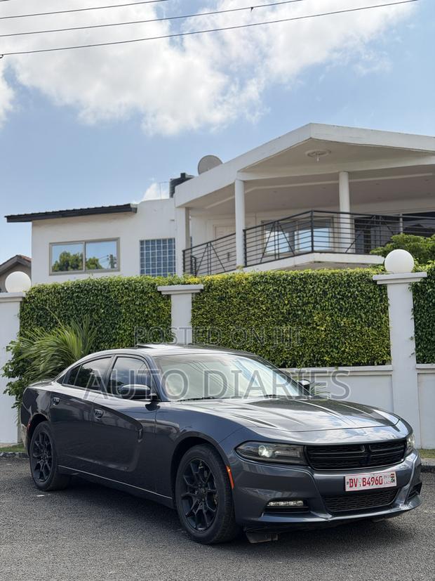 Dodge Charger SXT 4dr Sedan AWD (3.6L 6cyl 8A) 2015 Black