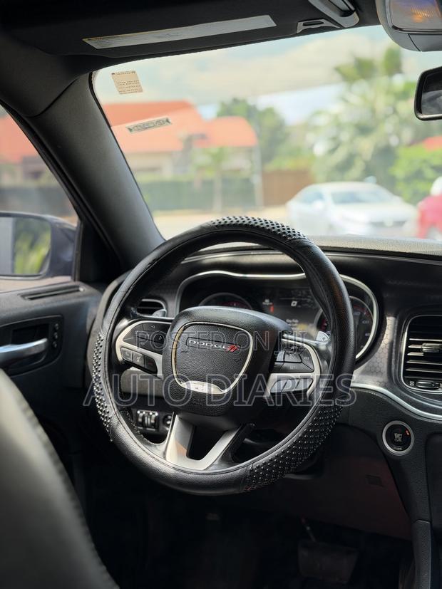 Dodge Charger SXT 4dr Sedan AWD (3.6L 6cyl 8A) 2015 Black