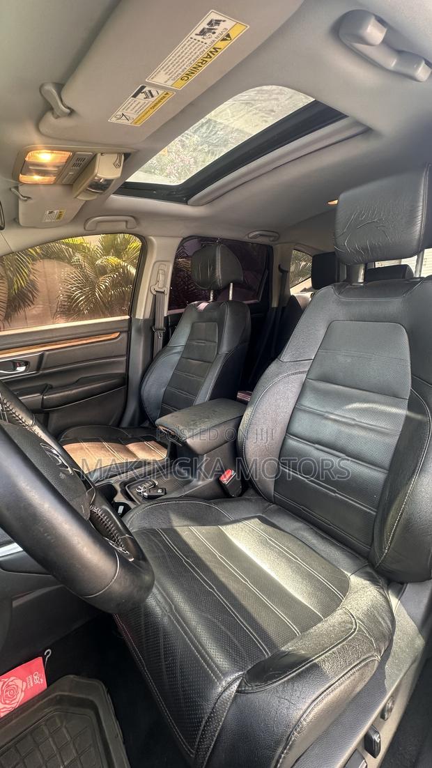 Honda CR-V Touring AWD 2018 Black
