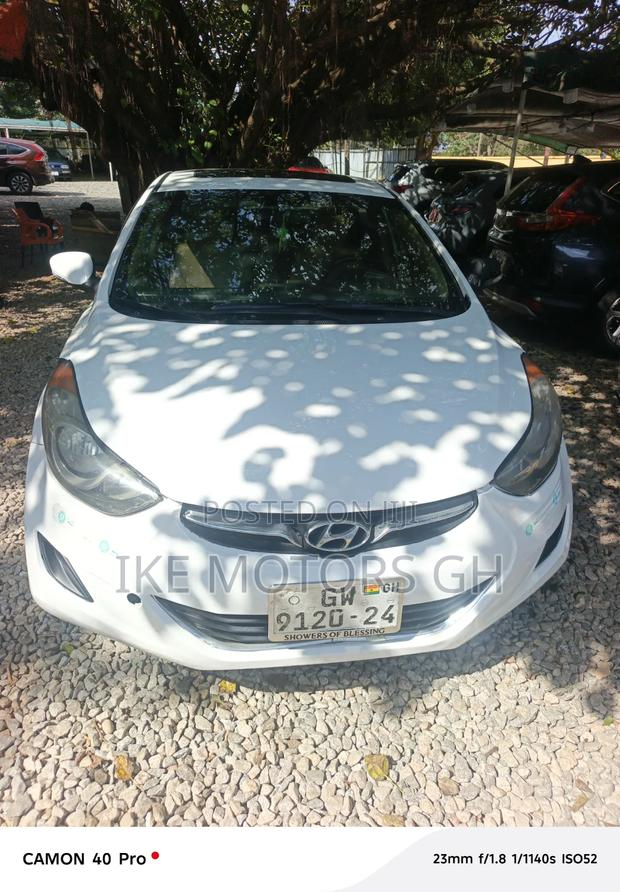 Hyundai Elantra GLS Sedan FWD (1.8L 4cyl 6A) 2013 White