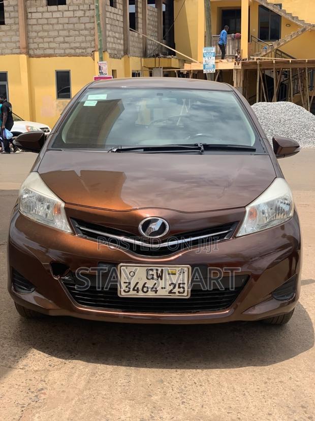 Toyota Vitz 2014 Brown