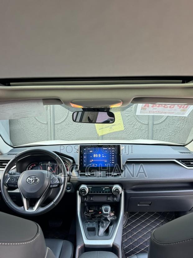 New Toyota RAV4 2023 White