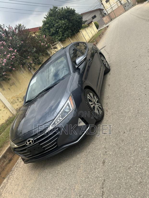 Hyundai Elantra 2020 Gray