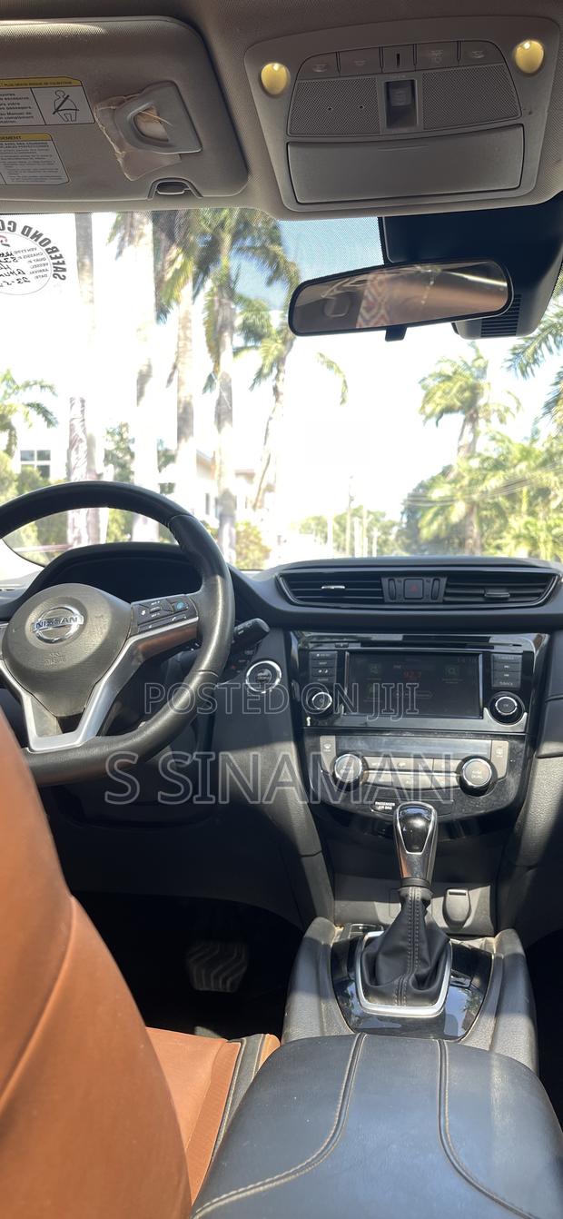 Nissan Rogue SL AWD 2020 White