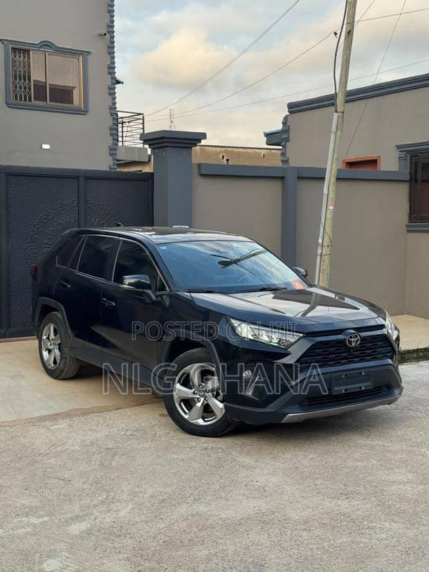 New Toyota RAV4 2023 Black