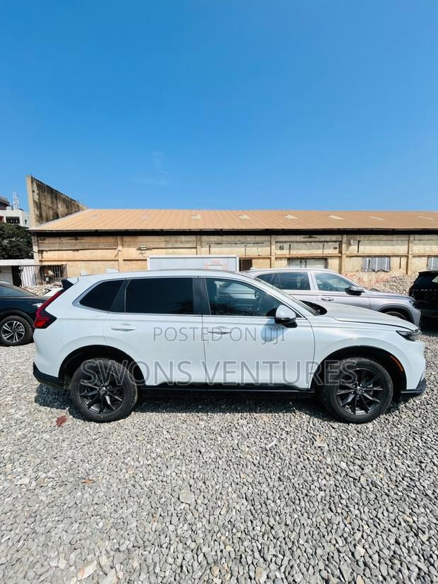 Honda CR-V 2024 White