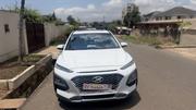 Hyundai Kona Limited 2021 White for sale