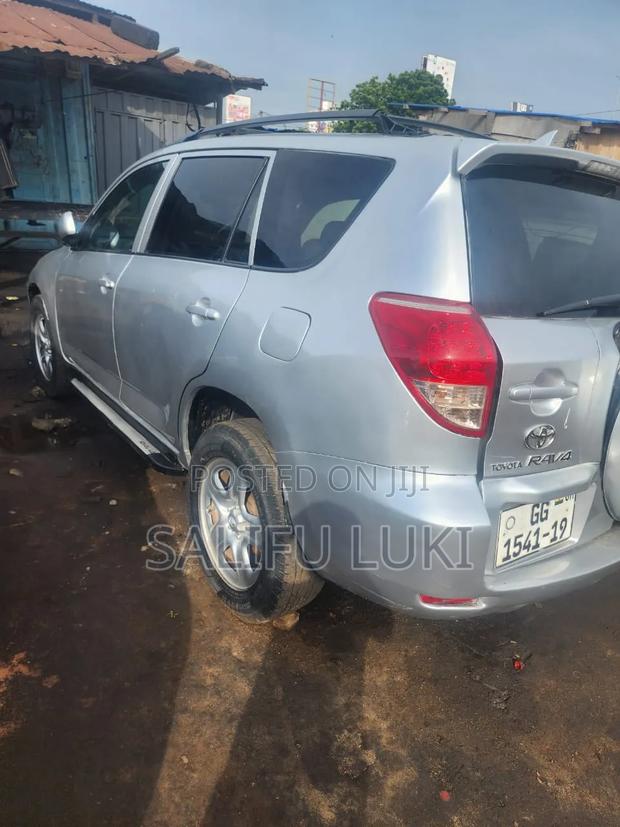 Toyota RAV4 2.4 2008 Silver