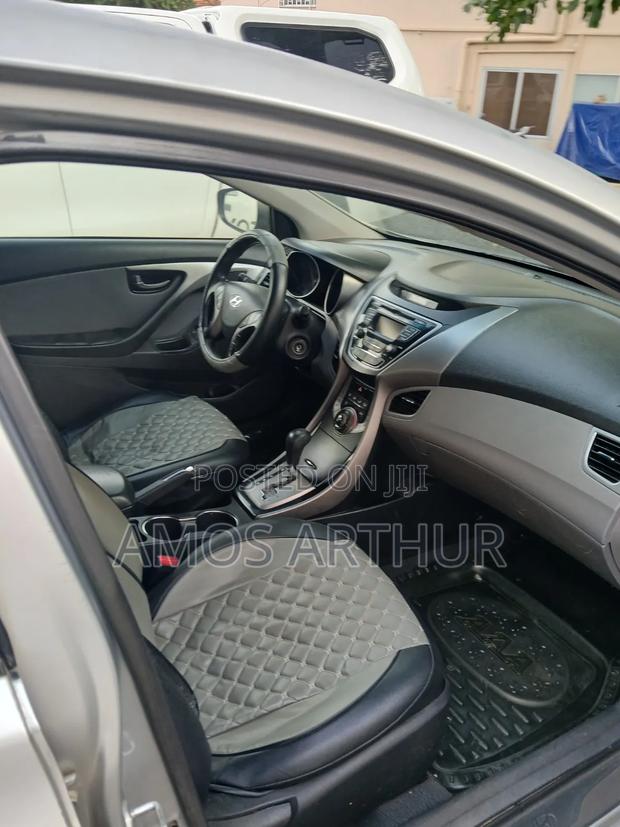 Hyundai Elantra 2013 Silver
