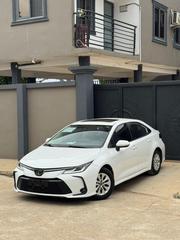 New Toyota Corolla 2022 White for sale