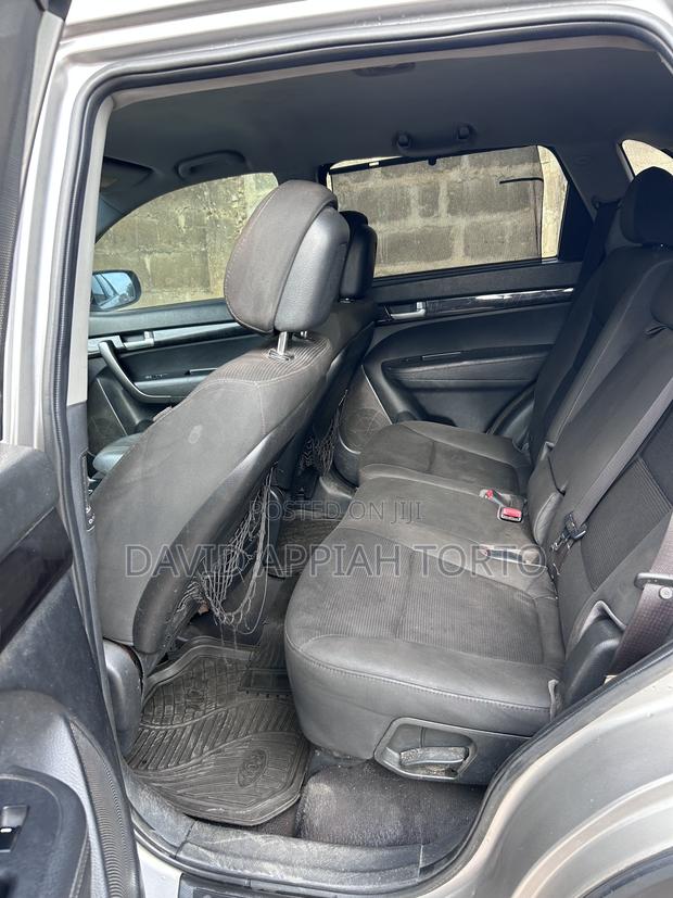 Kia Sorento LX 4dr SUV (2.4L 4cyl 6A) 2014 Silver
