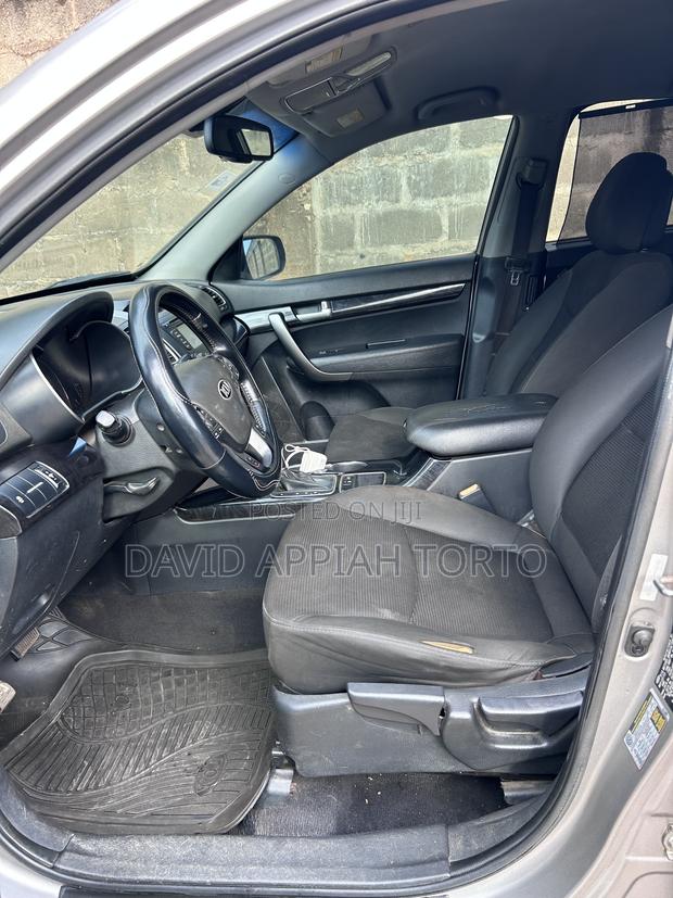 Kia Sorento LX 4dr SUV (2.4L 4cyl 6A) 2014 Silver