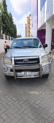 Toyota Hilux 2.7 VVT-i 4X4 SRX 2011 Silver for sale