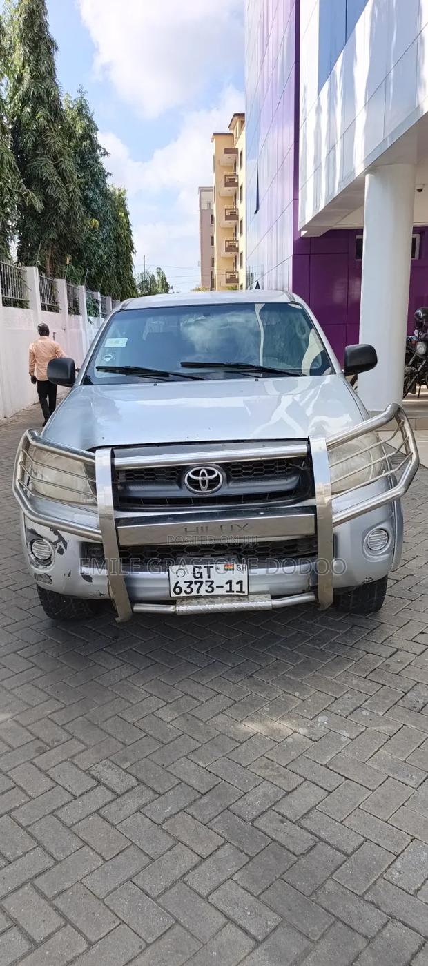 Toyota Hilux 2.7 VVT-i 4X4 SRX 2011 Silver