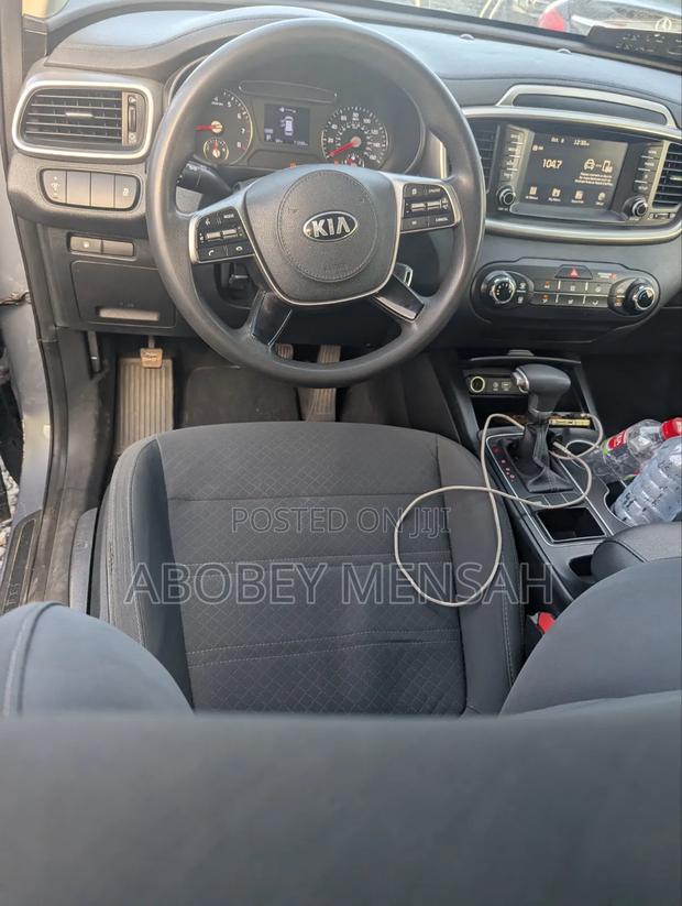 Kia Sorento 2.4L L FWD 2020 Gray