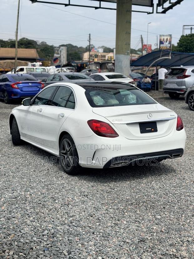 Mercedes-Benz C300 2020 White