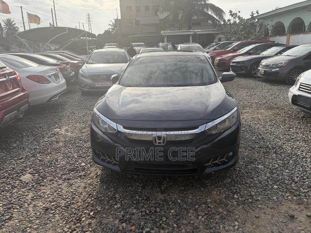 Honda Civic 2018 Gray