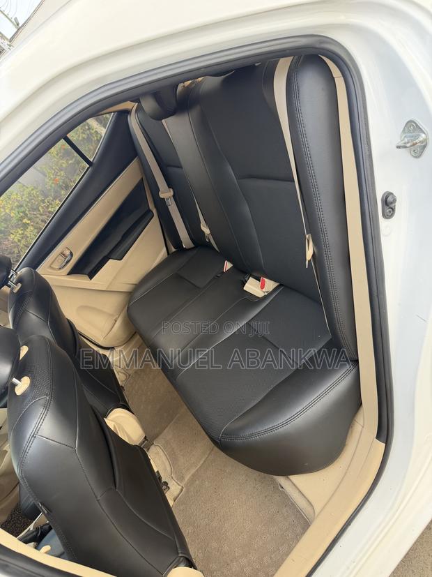 Toyota Corolla 2017 White