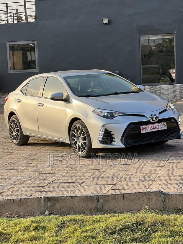 Toyota Corolla 2016 Silver