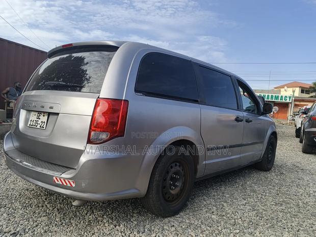 Dodge Caravan 2016 Gray