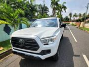 Toyota Tacoma TRD Sport 2018 White for sale