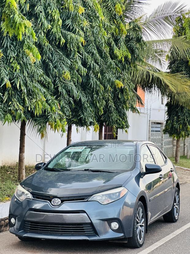 Toyota Corolla LE Eco 4dr Sedan (1.8L 4cyl CVT) 2016 Gray